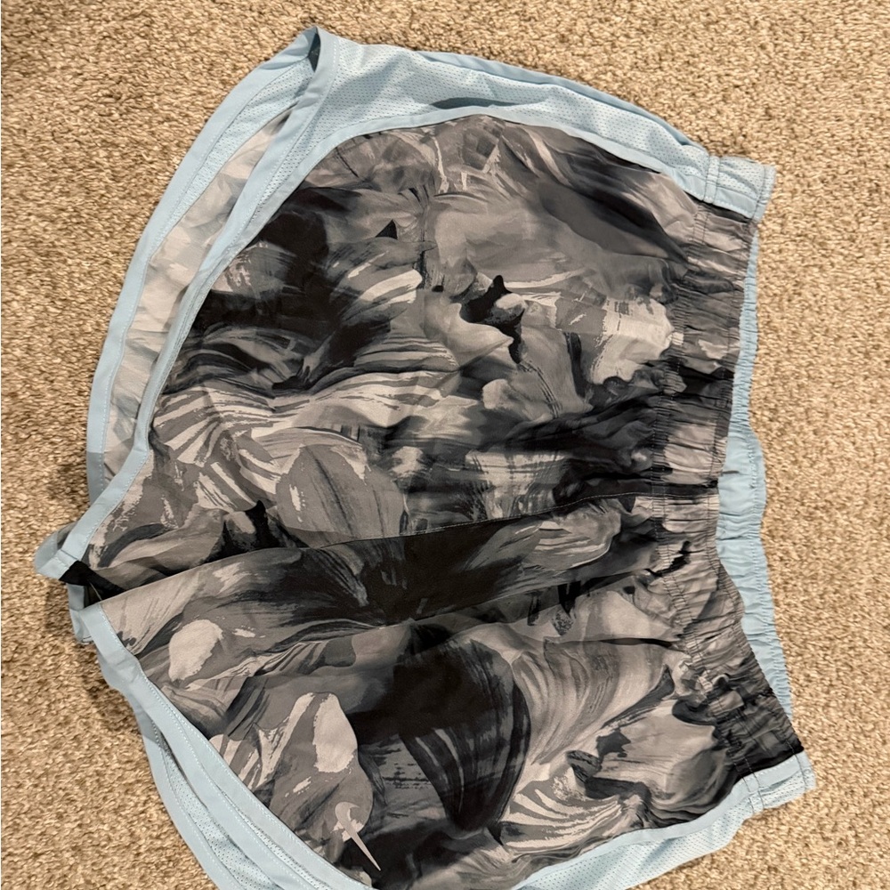 Nike Tempo Women's Athletic Shorts - Black and Gray